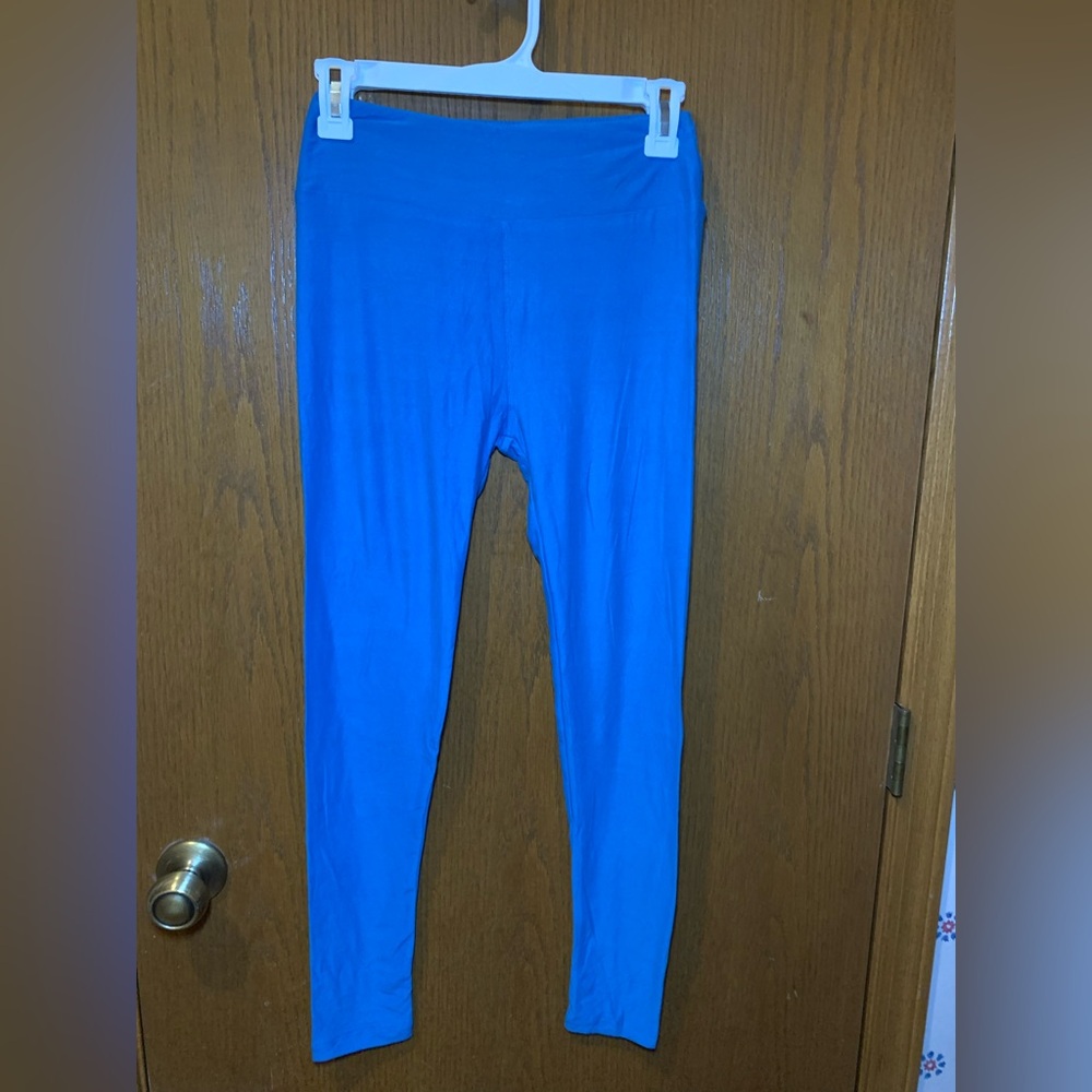 NWOT- LuLaRoe Solid Blue Leggings- One Size OS